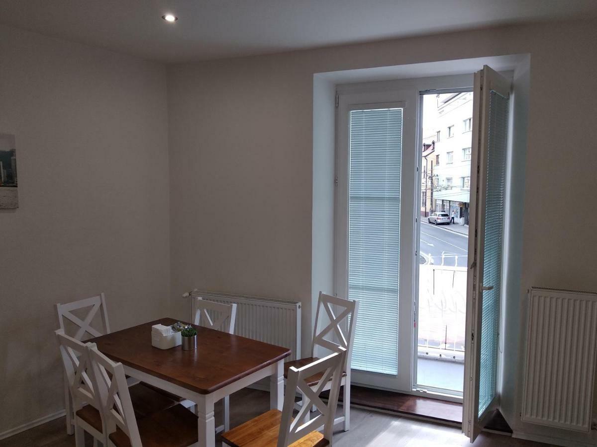 Kate & Jenny Apartments - Cosy Place In The City Center Bratislava Exterior photo